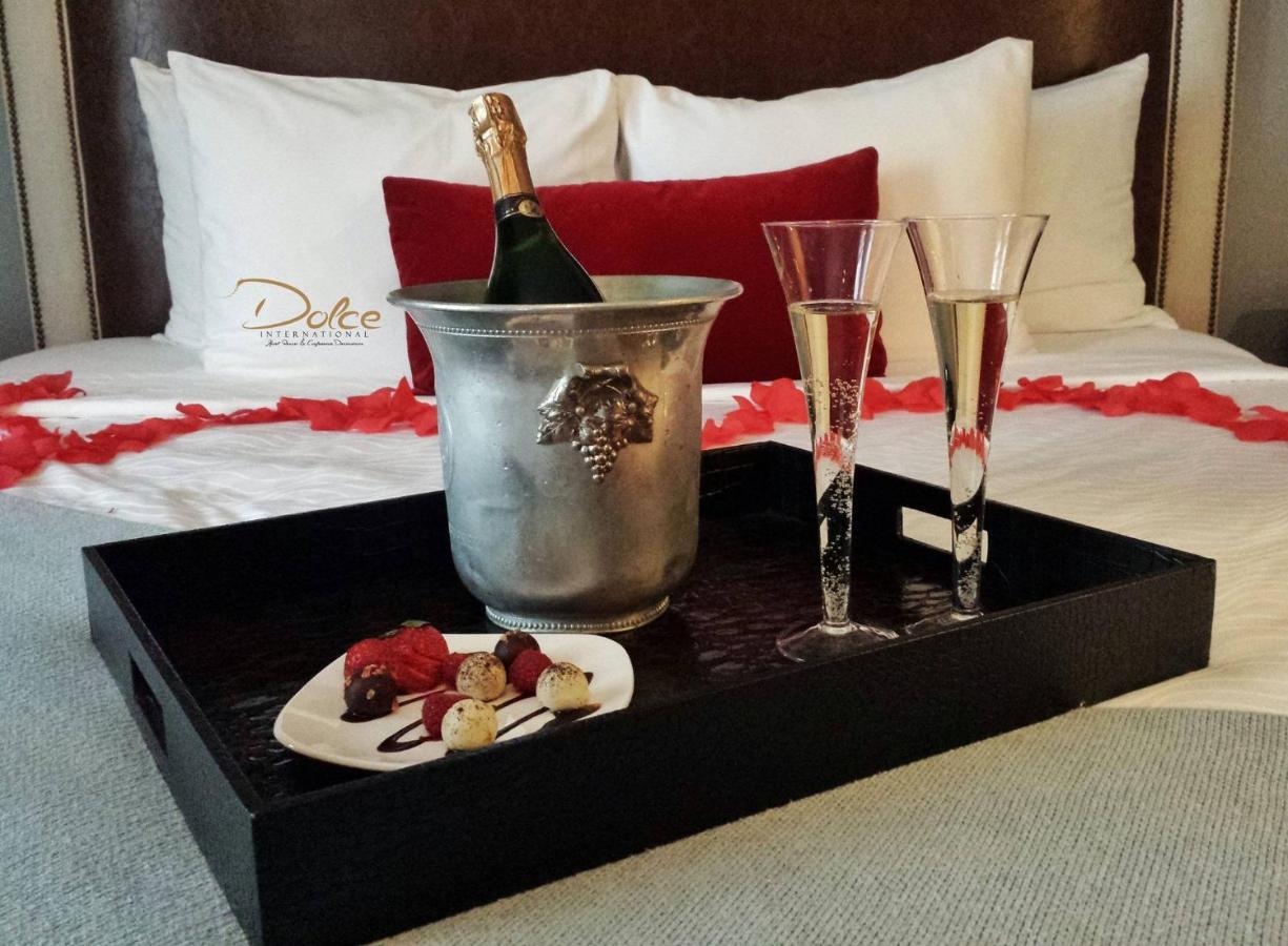 Hotel Dolce International Skopje Luaran gambar