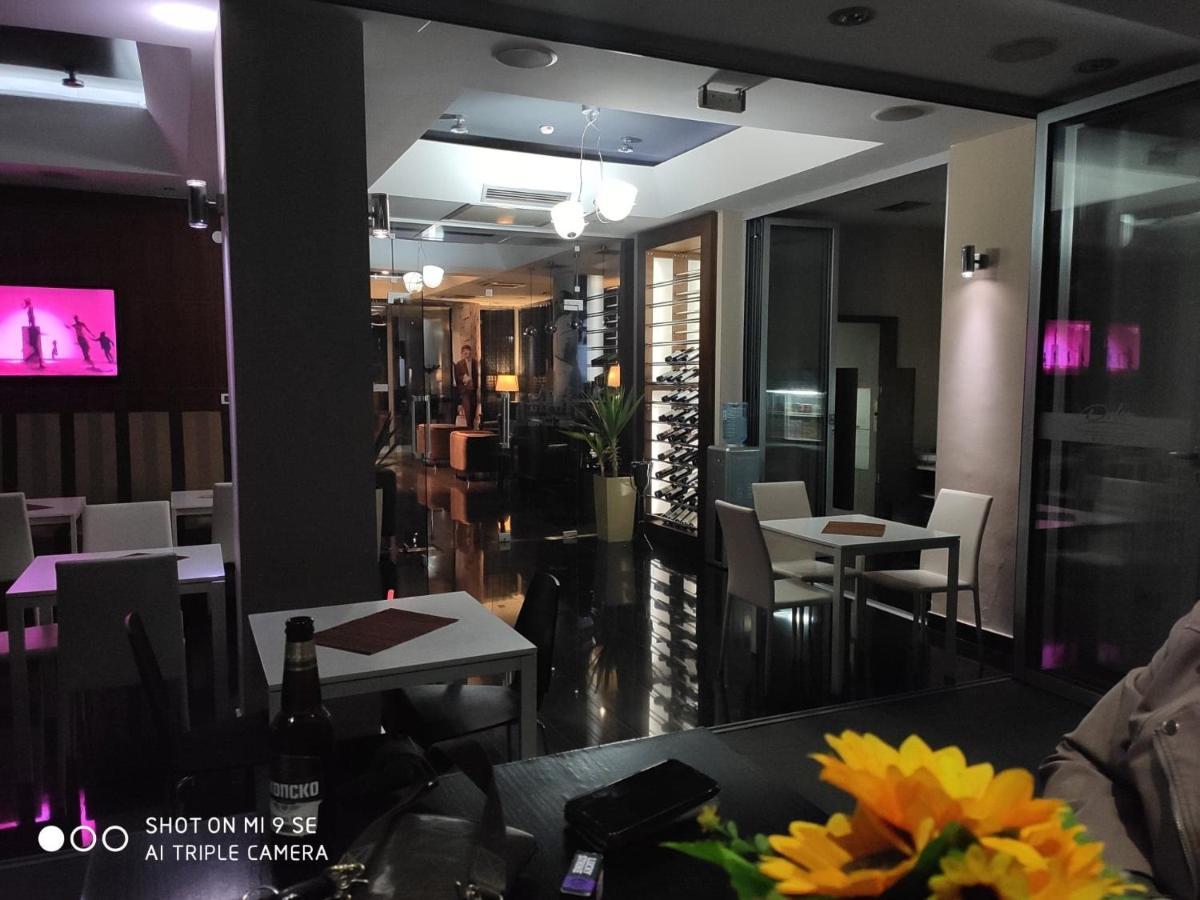 Hotel Dolce International Skopje Luaran gambar