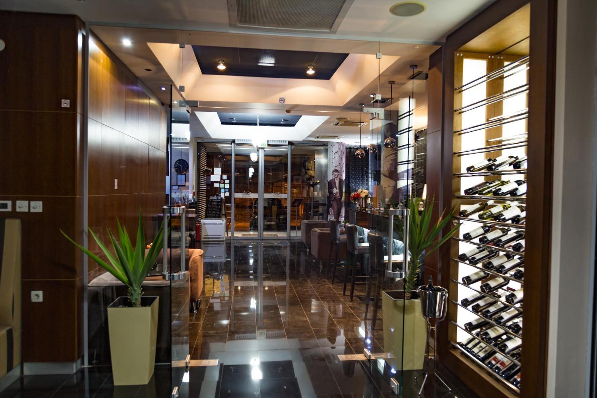 Hotel Dolce International Skopje Luaran gambar
