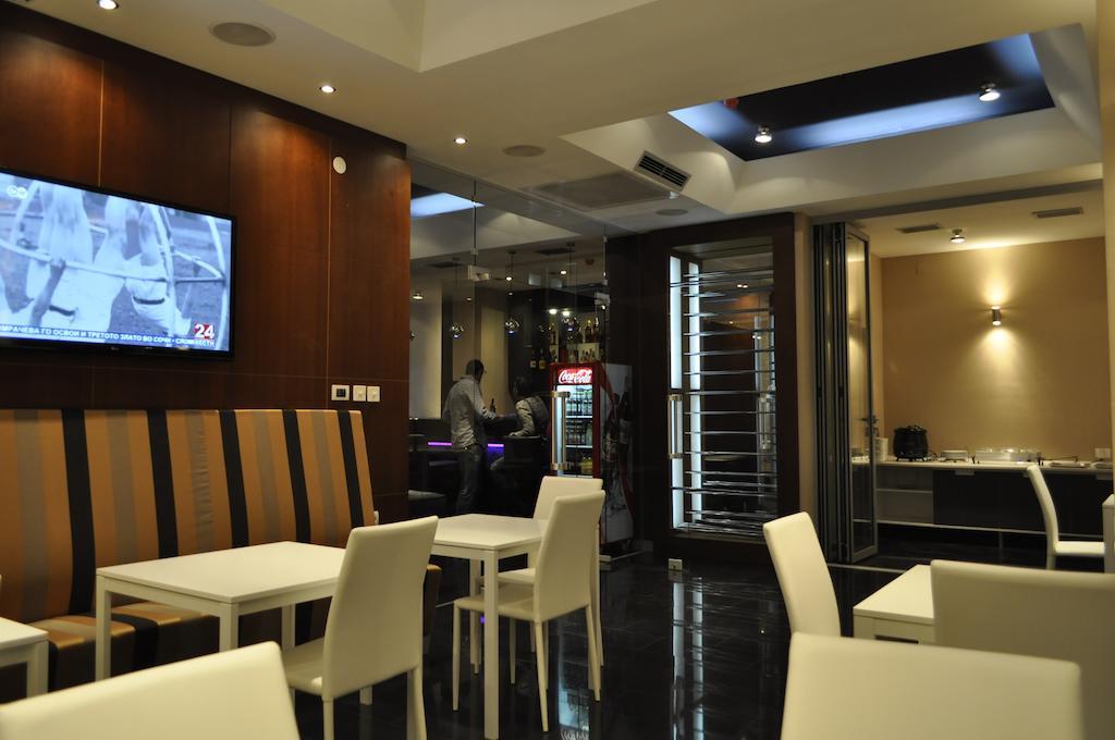 Hotel Dolce International Skopje Luaran gambar