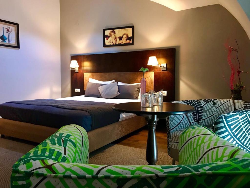Hotel Dolce International Skopje Luaran gambar