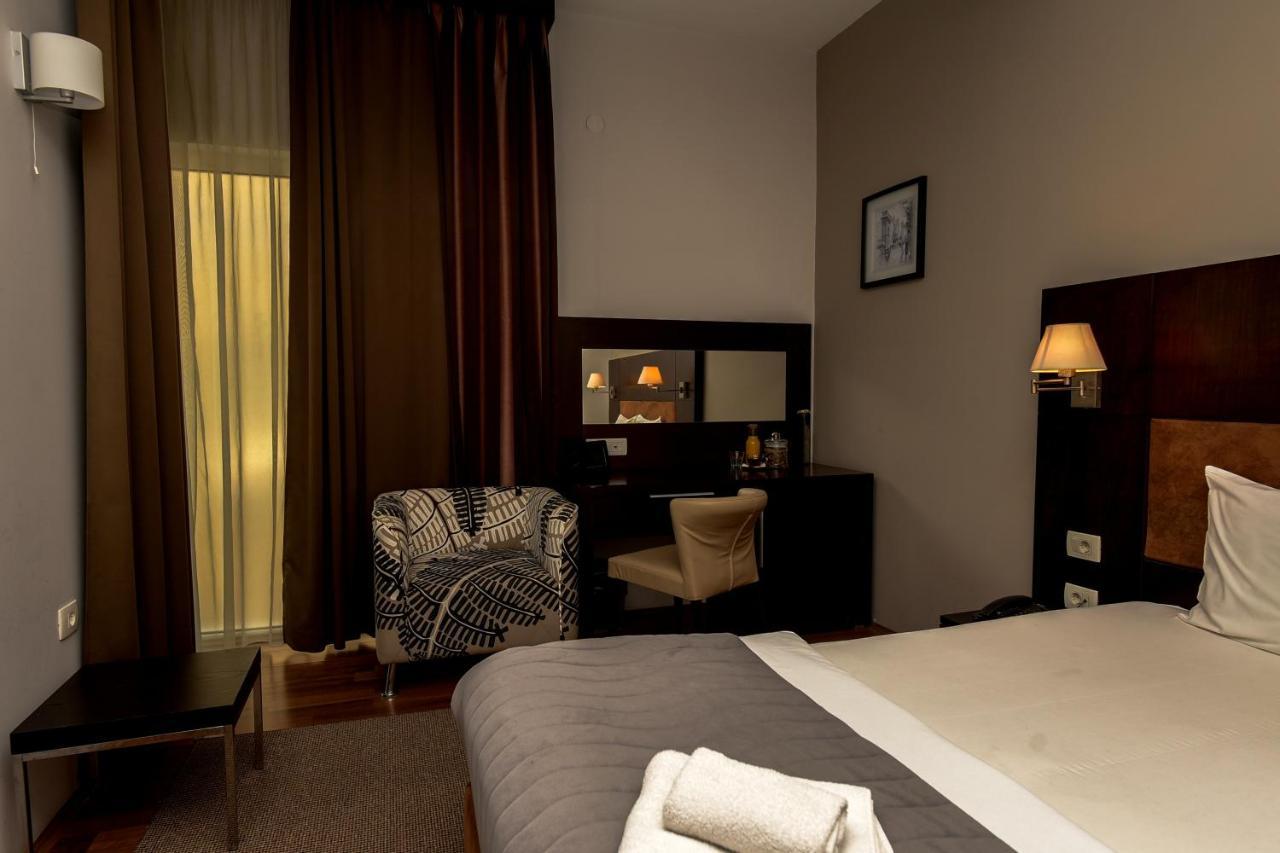 Hotel Dolce International Skopje Luaran gambar